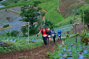 BIB: 
                            <button type="button" onclick="openModal(13382958)" class="btn btn-primary btn-sm float-right btn-popup" data-toggle="modal" data-target=".modal-high-quality">
                        <i class="fas fa-shopping-cart"></i> Add to Cart
                    </button>
                                            <button type="button" onclick="isThisMe(13382958, true)" class="btn btn-success btn-sm float-right btn-popup btn-isme hidden" data-toggle="tooltip" data-placement="bottom" title="นี่คือรูปของคุณใช่ไหม คลิกที่นี่เพื่อเอาเข้าอัลบั้ม">
                        <i class="fas fa-plus"></i> Add to album
                    </button>
                    <button type="button" onclick="isThisMe(13382958, false)" class="btn btn-warning btn-sm float-right btn-popup btn-isnotme hidden">
                        <i class="fas fa-ban"></i> Remove from album
                    </button>